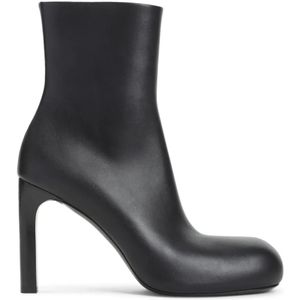 Balenciaga Boots - Premium Leather Ankle Boots in zwart