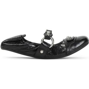 - Black Lamb Leather Shoes With Striking Metallic Ac in zwart