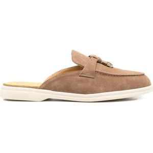 Doucal's Slippers & Mules - Tassel-Embellished Suede Mules in bruin