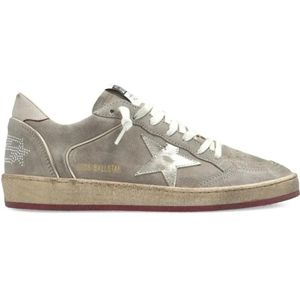 Golden Goose Low-Top Sneakers - Light Beige Suede Sneakers With Star Detail in roze
