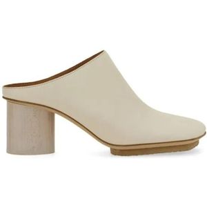 Uma Wang Slippers & Mules - Leather Mule in wit