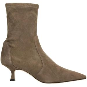 Stuart Weitzman Boots - Naomi' Suede Boots in bruin