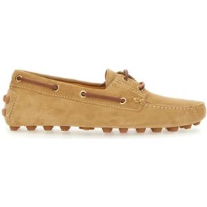 - Classic Calfskin Loafers in bruin
