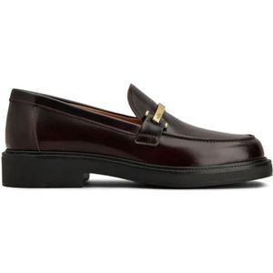 - Polished Burgundy Loafers With Decorative Metal Ba in zwart
