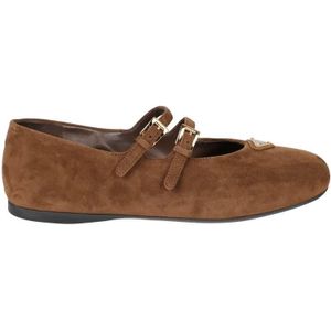 - Suede Mary Jane Flats in bruin