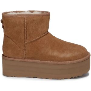 UGG Boots - Classic Mini Platform Ankle Boots in bruin