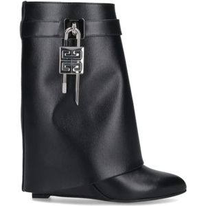 Givenchy Boots - Draped Design Black Boots With Pointed Toe And Sig in zwart