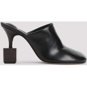 Jacquemus Slippers & Mules - Bisou Mules in zwart