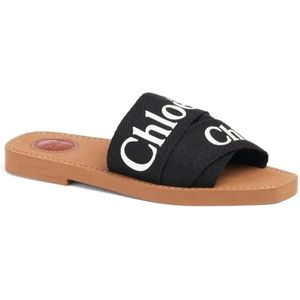 Chloé Sandalen - Woody Slides With Bold Logo And Comfortable Strap in zwart