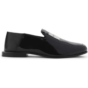 - Calf Leather Loafers With Glossy Finish in zwart