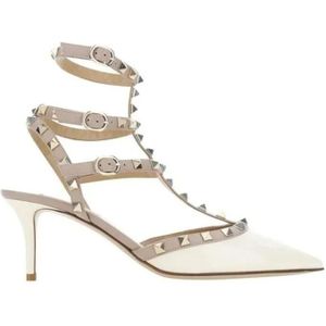 Valentino Garavani Hoge hakken - Rockstud Pumps in beige