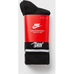 Dri-FIT Everyday Essential Crew Socks (3 Pairs)