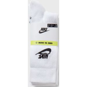 Everyday Essential Crew Socks (3 Pairs)