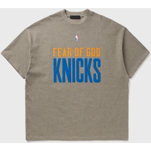 KNICKS 90'S FIT TEE