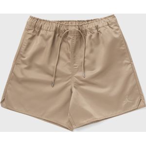 Essentials Statement SHORT 5