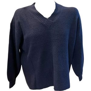 Damestrui met v-hals b.young Omea