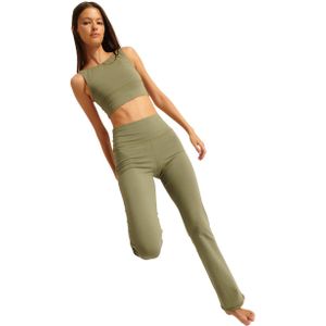 Vrouwenset Banana Moon Flowing Welldays