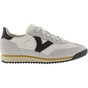 Trainers Victoria Saturno