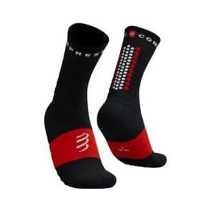 compressport ultra trail sokken v2 0 hight zwart rood