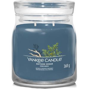 Yankee Candle - Bayside Cedar Signature Medium Jar