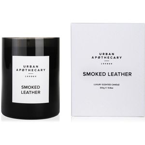 Urban Apothecary - Luxury Boxed Glass Candle Smoked Leather Kaarsen 300 g