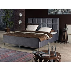 Gestoffeerd bed Dubai