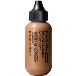 MAC Studio Radiance Foundation voor gezicht en lichaam N5 50 ml