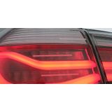 Achterlichten | BMW | 3-serie 12-15 4d sed. F30 / 3-serie 15-19 4d sed. F30 LCI | LCI-Look | M-Look Black Line | LED | Dynamic Turn Signal | LED BAR | FULL LED | zwart | 01