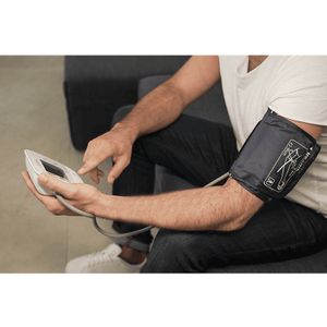 Koenic - KBP 2024 - Bloeddrukmeter - Bovenarm - LCD-Display - 120 Geheugenplaatsen