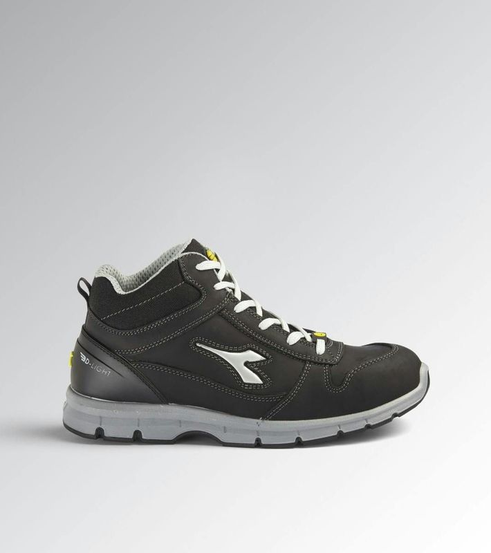 Diadora - Run Mid S3 SRC ESD - Veiligheidsschoen - Zwart - Waterafstotend Nubuck - Ademend Air Mesh