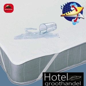 hotelgroothandel.nl - Plateau Waterdicht PU Matrasbeschermer 220g. p/m2 Flanel 100% geruwd katoen --140x200/30