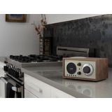 Tivoli Audio - Model One+ - DAB+ Wekkerradio met Bluetooth - Walnoot/Beige
