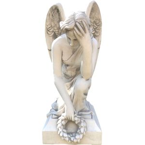 Knielende engel - stenen beeld - 82 cm - met krans