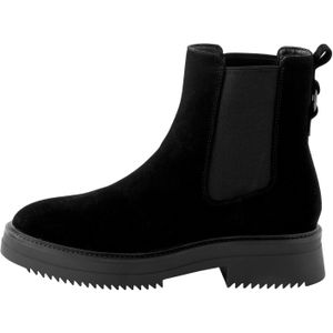 Chelsea boots