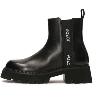 Chelsea boots