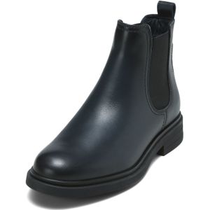 Chelsea boots