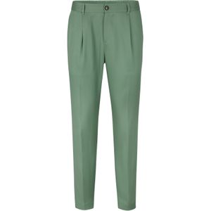 Chino 'Lester'