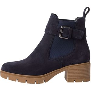 Chelsea boots