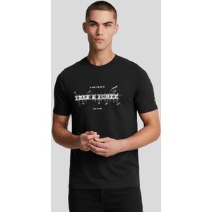 Lyle And Scott - Anatomy Of Type - Grafisch T-shirt - Zwart