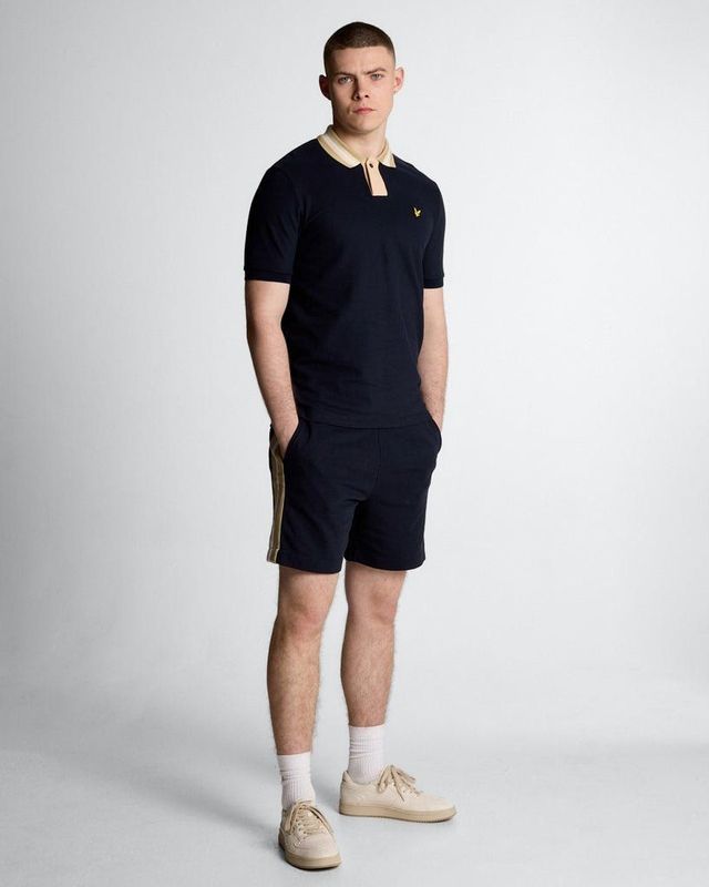 Lyle & Scott - Contrast Taped Sweatshorts - Donkerblauw - Korte Broeken