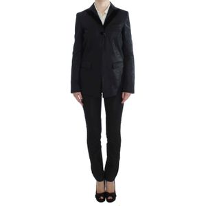Exte zwart driedelig pak met één knoop.