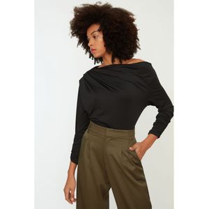 Trendyol Dames Asymmetrische Kraag Standaard Arm Off-shoulder Blouse - Maat M