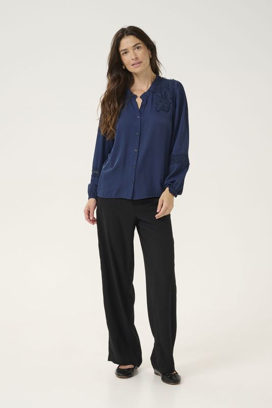 Blouse - Cream - Lange Pofmouwen - Ronde Hals - Geborduurd Kantdetail