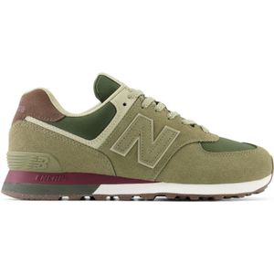 Men's New Balance 574v2 Trainers in olive