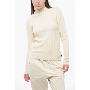 Geribbelde kasjmiermix trui met coltrui in wit