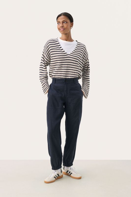 Part Two - Chino Broeken - Blauw