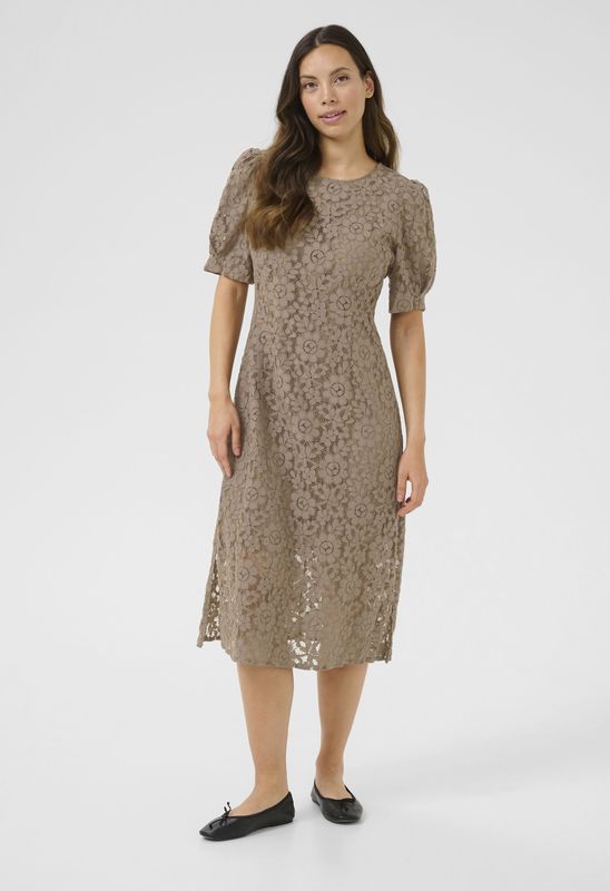 Jurk CREbana Feminine beige