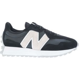 Women's New Balance 327 Trainers in Black Grey