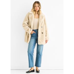 Beige jas van imitatiebont met dubbele knoopsluiting en lang model