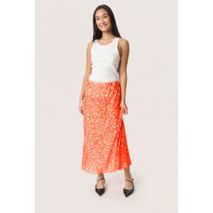 Soaked in Luxury - Aldora Flored - Damesrok